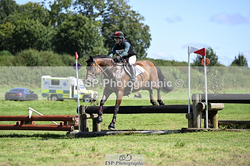 240811A-114048-02175 - 019-