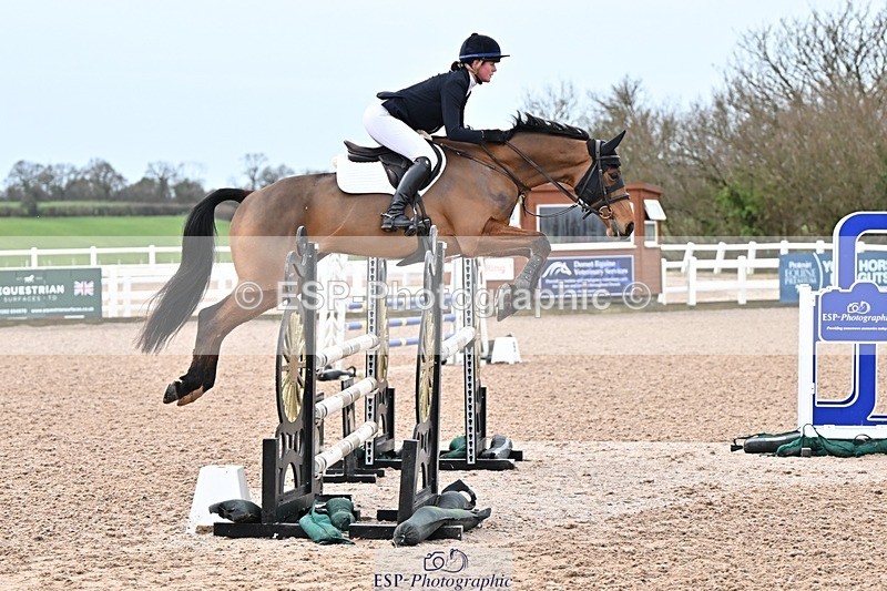 250129-103654-00104 - Cls 02 Snr Disco & 1.00m Open