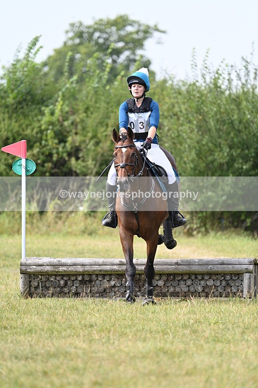 WJ7_7402 - 60cm XC Time 13:54 to 14:20