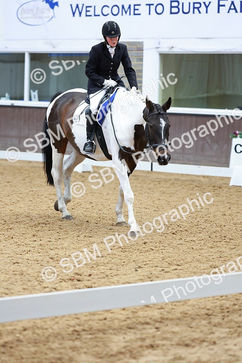 SBM_003573 - Class 15-16-18 - Novice 3-Elementary 1-PYO