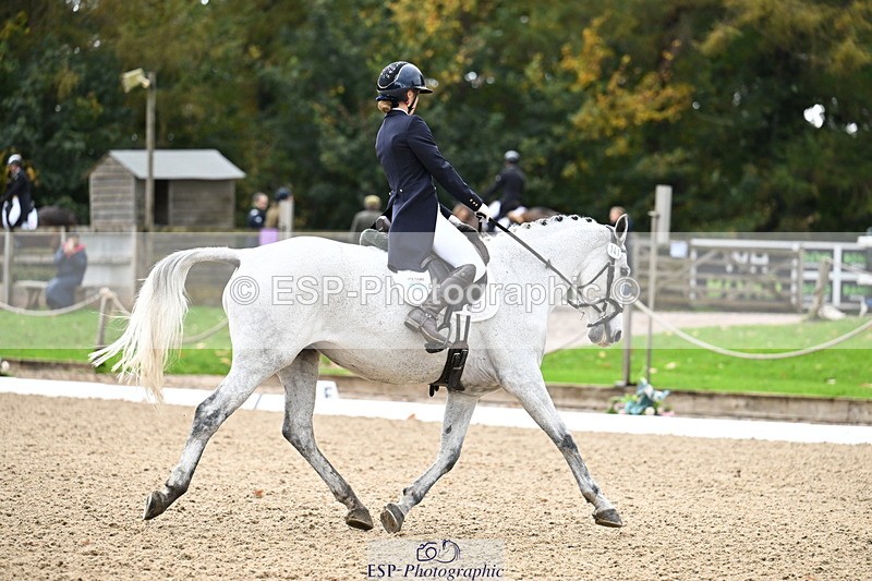 251023A-120403-02147 - B-141-Erin.Neale