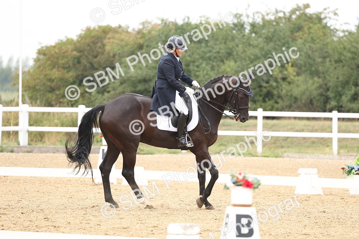 SBM_008133 - Class 10 - FEI INT I - 16.10-16.50