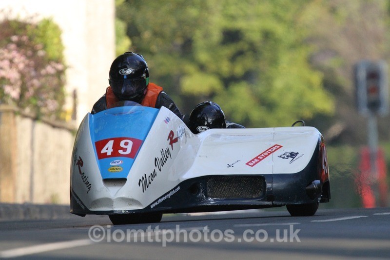 IMG_5580 - Thursday Practice - TT 2013 Side Car