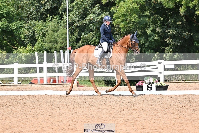 250816-141651-05316 - 142-Emma-Jane.BrownLord.in.Red