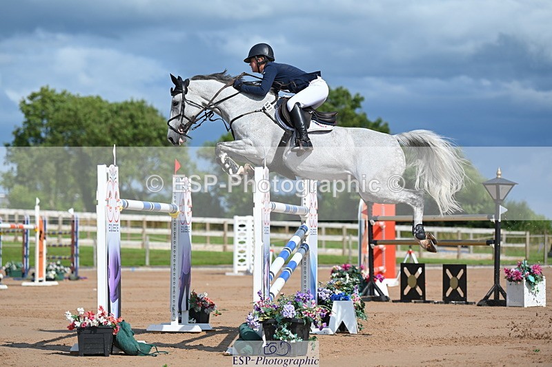 230721A-164621-07827 - Cls 10, 2 Star Big 1.45m Break to End