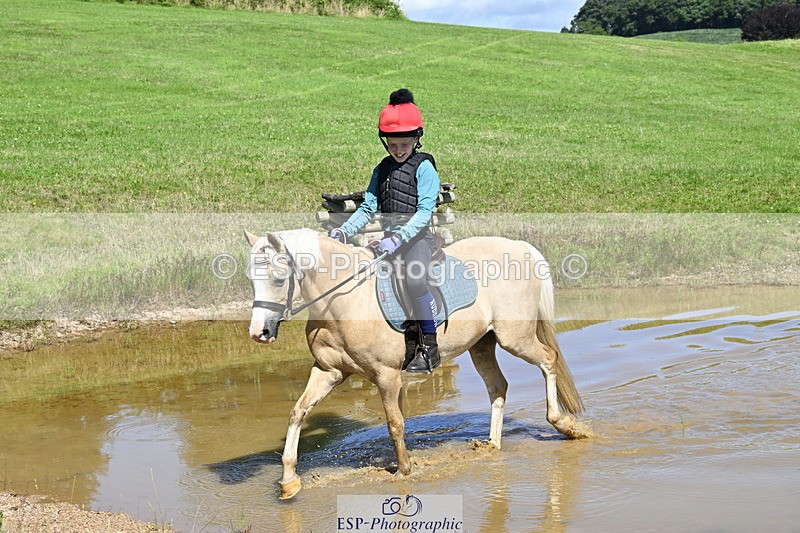 240728B-105937-00806 - Theo's Group XC