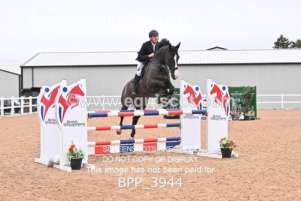 BPP_3944 - CLASS 16 SUN Senior Newcomers/1.10m Open