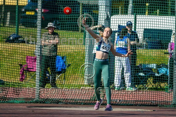 West25Sat-926474 - Field Female