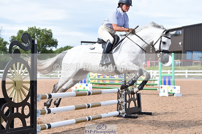 230718A-163928-00109 - 70cm