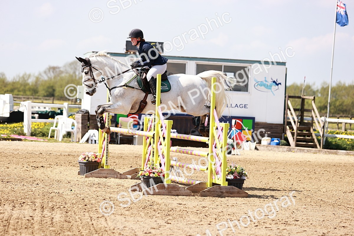  - Class 23 - Senior 1.05m