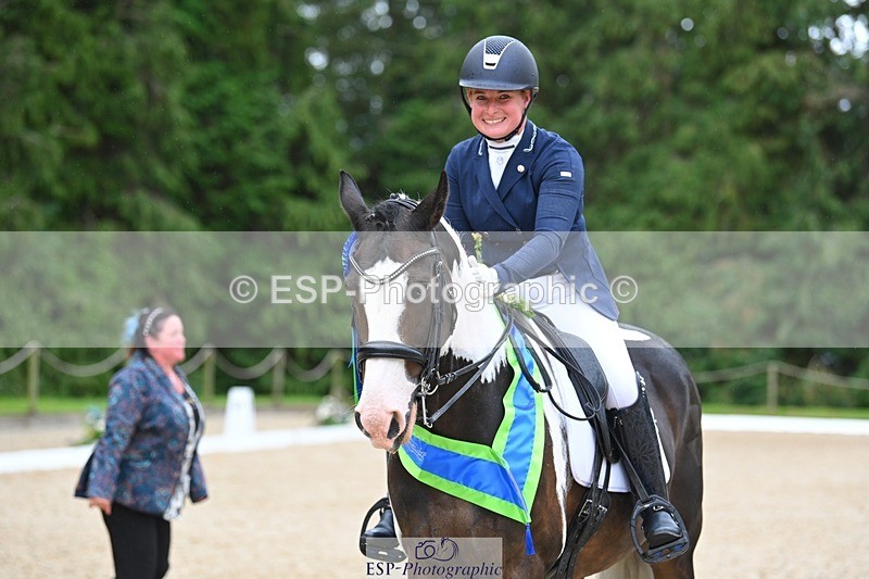 230813-163412-08375 - Elem Bronze Presentations