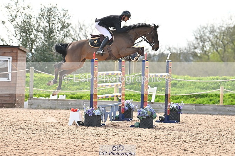 240418A-160028-04923 - Cls 9, 2 Star Big Tour 1.40m