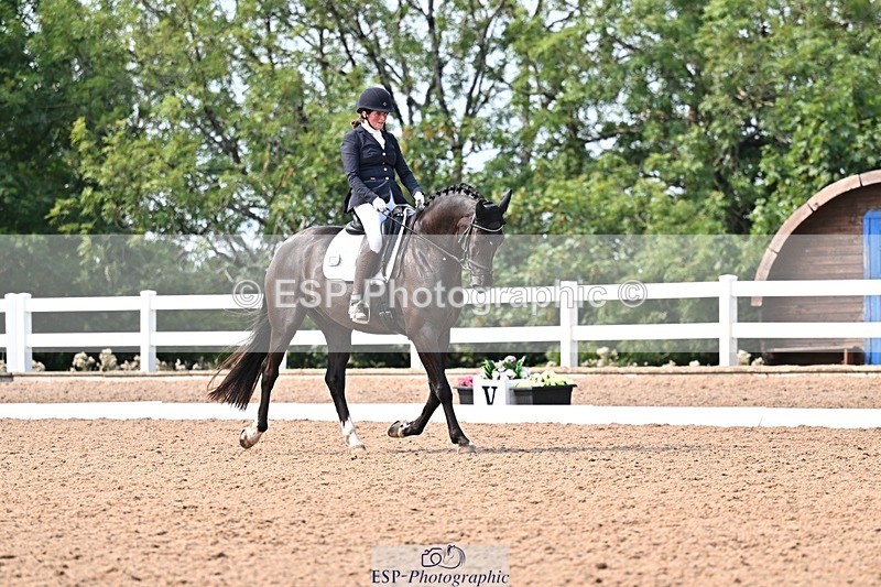 250816-150543-05532 - 145-Caroline.SquireViva.Venezuela