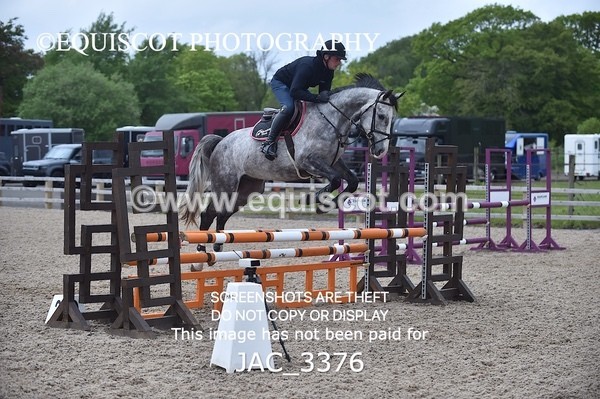JAC_3376 - CLASS 4 Senior BritiNovice/ 90cm Open