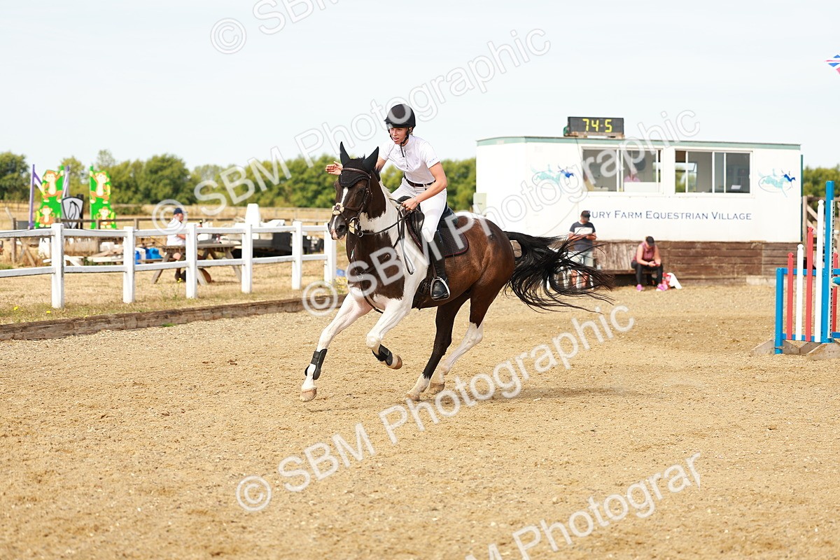 SBM_002516 - Class 9 - Senior British Novice - 90cm