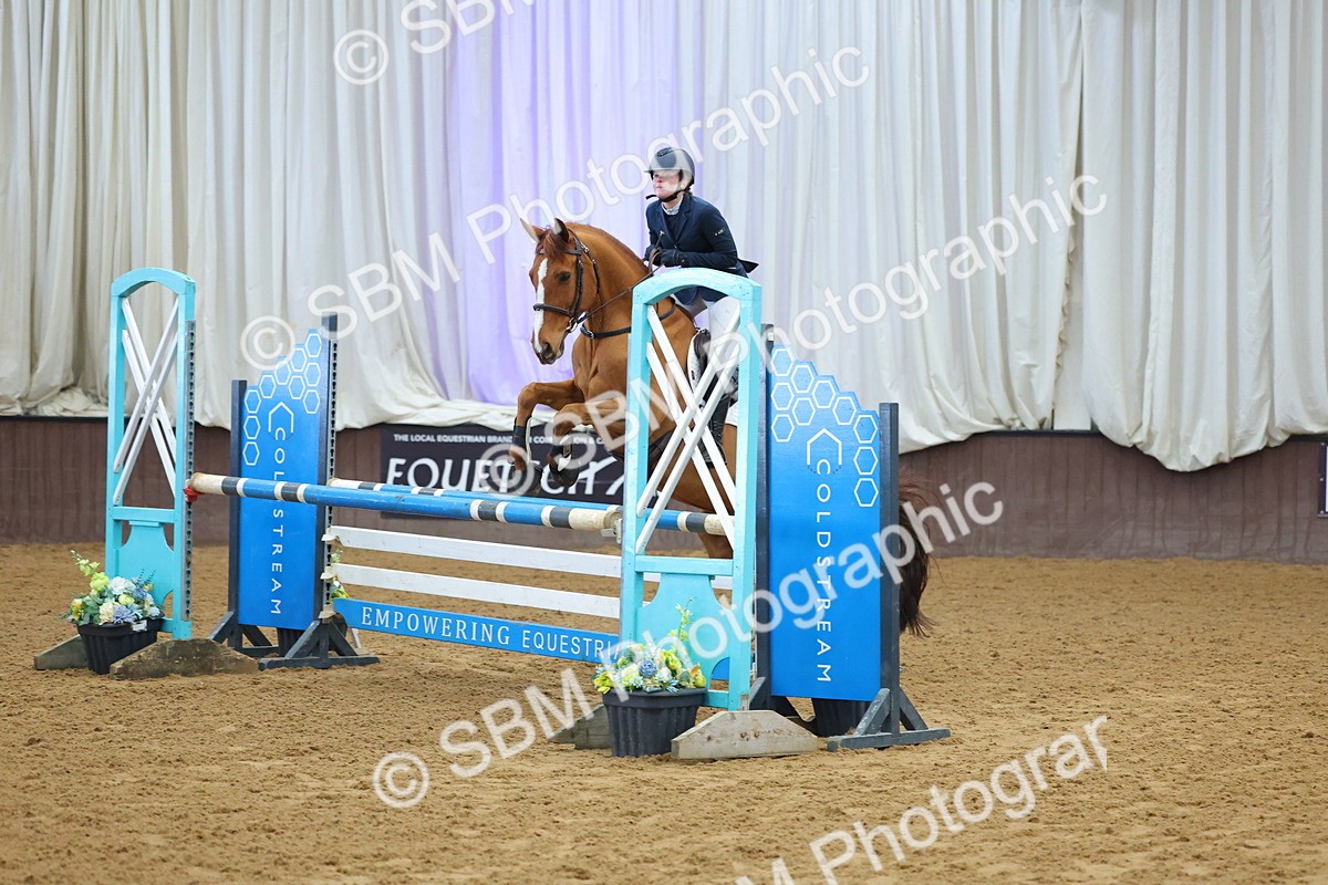 SBM_010704 - Class 23 - Senior Newcomers/ 1.10m Open - First Round (1.10m)