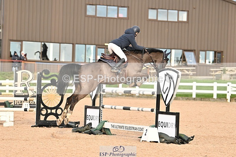 241208-140102-01859 - Cls 22 Foxhunter and 1.20m Open
