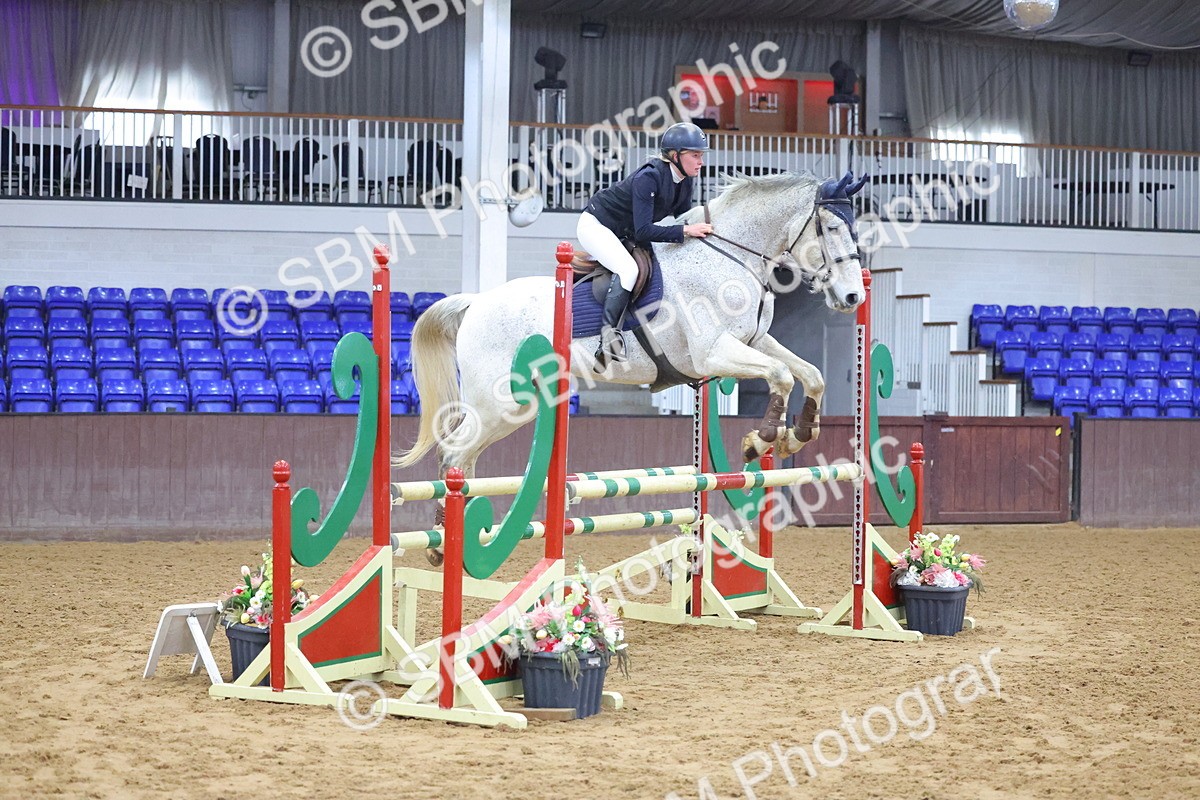 SBM_008586 - Class 21 - Nupafeed Supplements Senior Discovery/ 1m Open - First Round (1.00m)