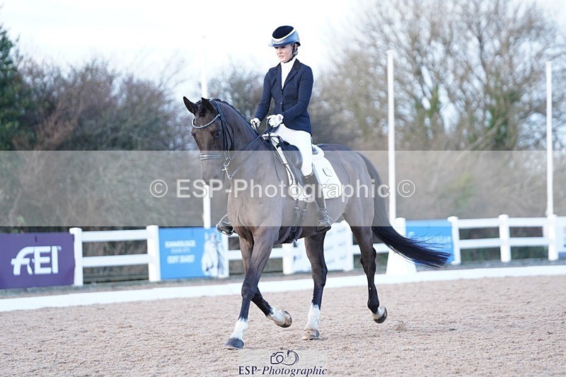 241214-155402-02265 - 139-Holly.Kerslake-Platinum.Cabachon