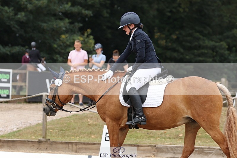 250718A-105010-00711 - 004-Millie.Garrett-Ashley.Rhoda