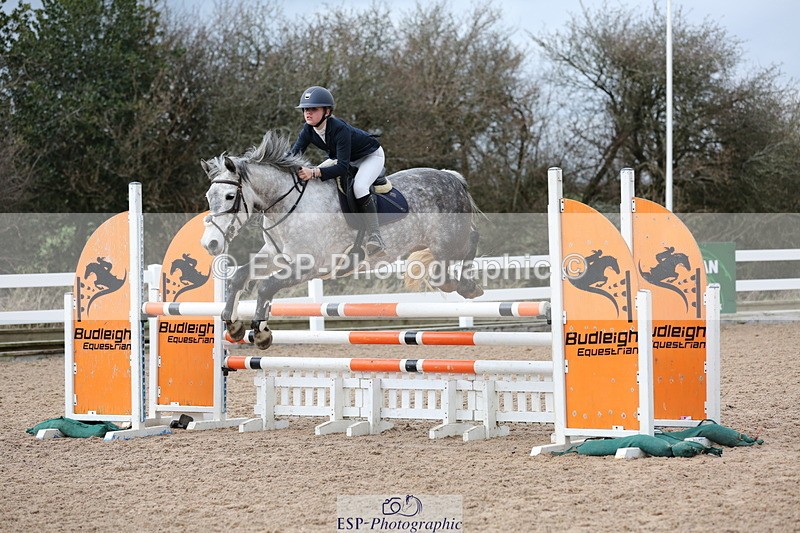 240211A-122545-02681 - Cls 6 Pony Foxhunter & 1.10m Open