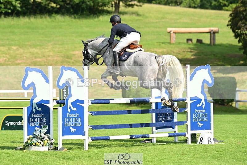 250614A-090021-04853 - Cls 18 Newcomers and 1.10m Open