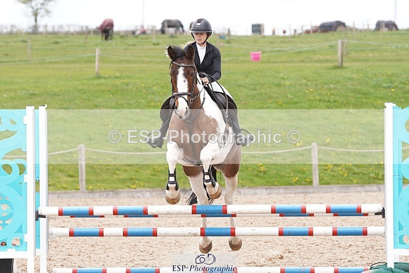 250414-132702-00935 - 80cm Round 2