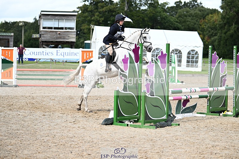 240824X-142023-29325 - 80cm Round 2 13.30 to 14.30