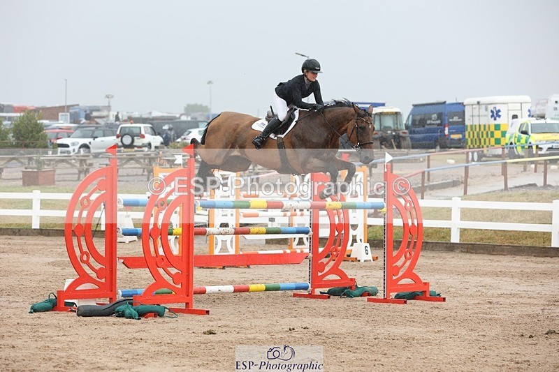 250717-140839-05806 - Cls 1, 3 Star Small Tour Start to Break