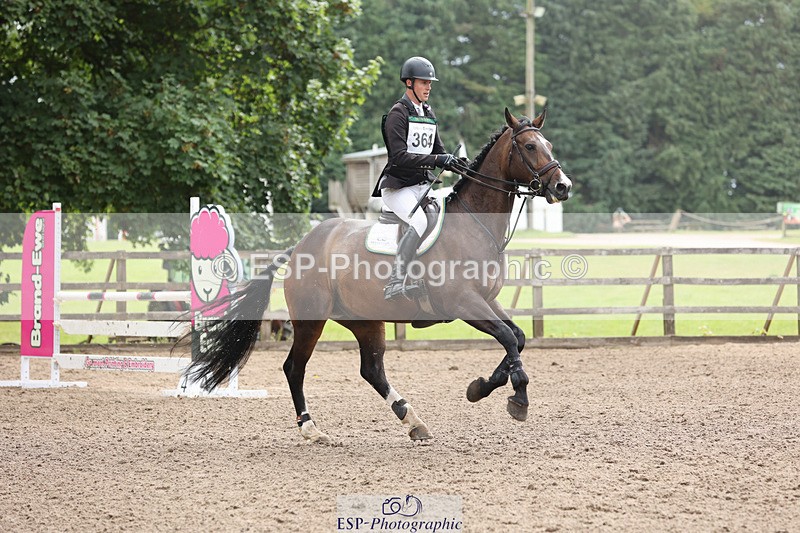 240804-111133-11521 - 364-Tom_Rowland-MONBEG_SKYFALL