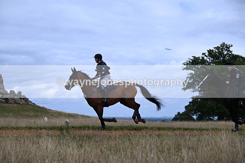 DSC_6385 - Time at Statue 12:17 to 12:44
