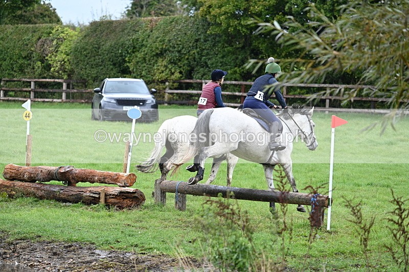 WJ7_1098 - Time at Photographer 12:22 to 12:35