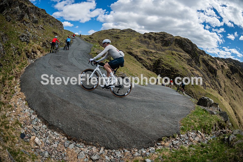 150655 - Hardknott Hairpin 15.00 - 16.00