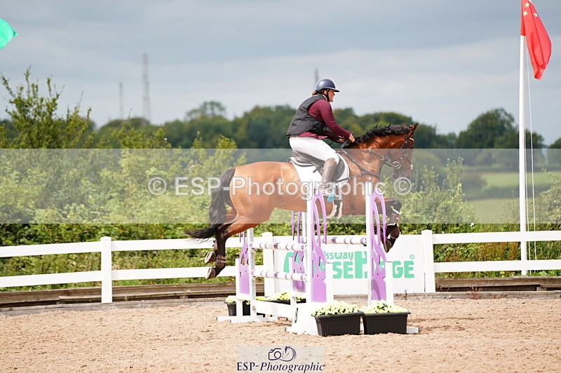 240804A-124256-10890 - Cls 51 1.05m Amateur Qualifier