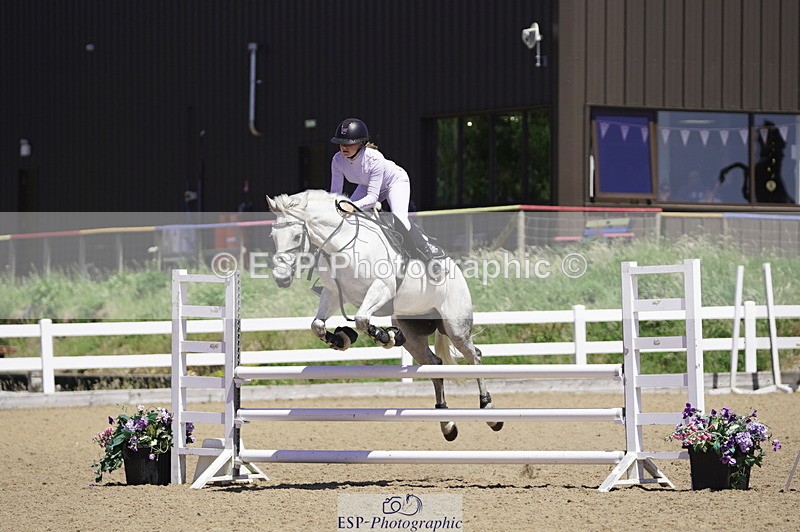 230624A-130412-01480 - Cls 24 Pony Discovery & 90cm Open