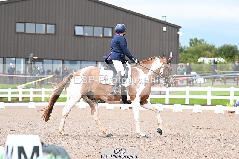 250907-104026-06948 - 016-Sarah.canningJohnny.Knoxville