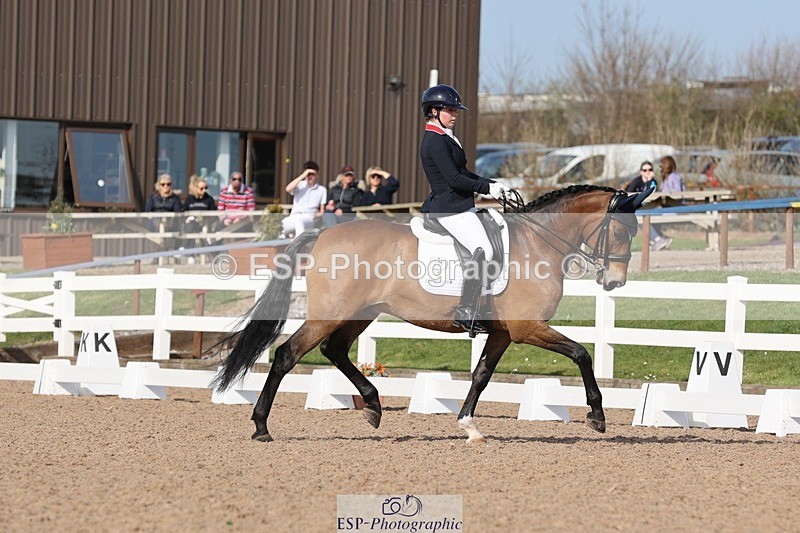 250404-163302-07541 - 115-Isla.Sully-Vagabond.De.Massa