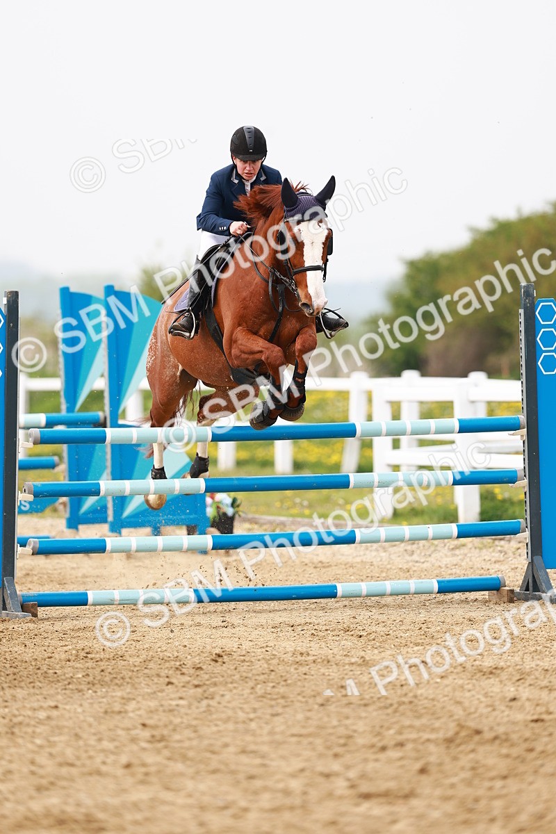  - Class 18 - Senior Newcomers - 1.10m