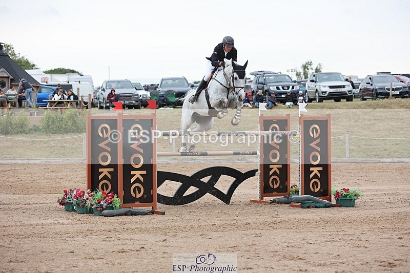 250719-174103-17423 - Cls 7, 3 Star Big Tour Break to End