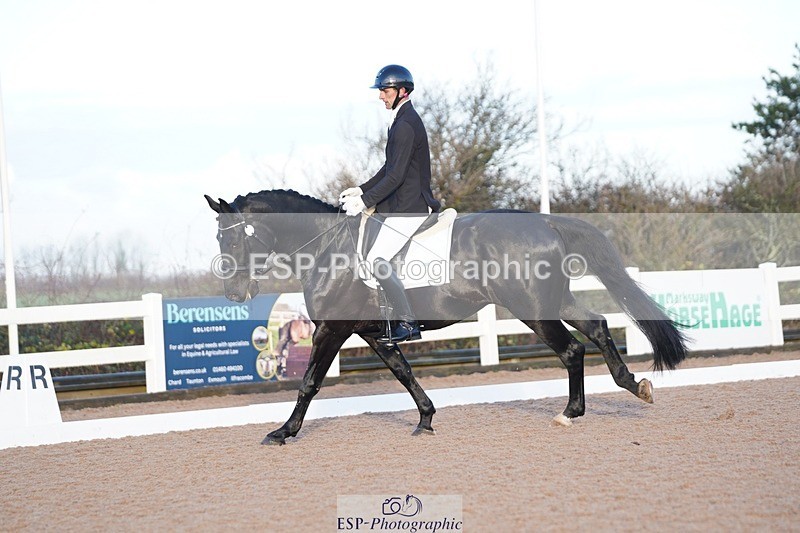 241214-102122-00156 - 115-Joe.Roome-Monarchs.Way.Tobiah