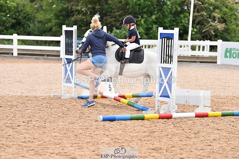 230609A-182042-01893 - Jolly Jumps Ride and Run