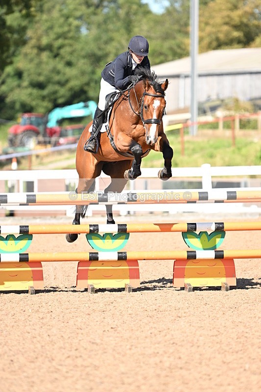 240914A-151414-07998 - Cls 25-S 1.10m Amateur Qualifier