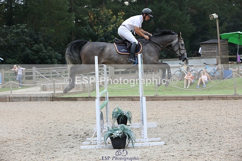 230908-165243-03017 - Cls 9 Snr Newcomers & 1.10m Open