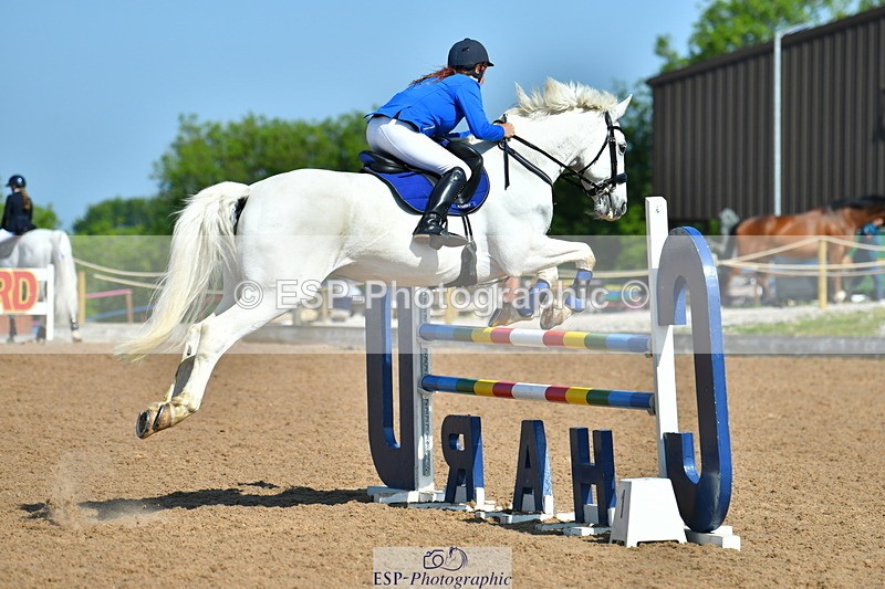 230527A-095407-03086 - Cls 13 Snr 1.05m + 1.10m Open