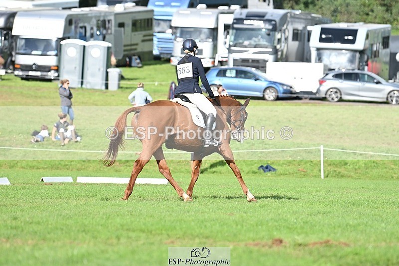 231020-141316-10858 - 663-GROOVY.GUY-Hannah.Watson-DR