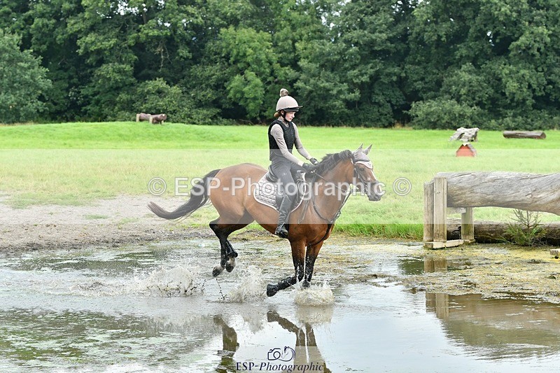 230817-131712-00883 - Theo's 1st Group - XC