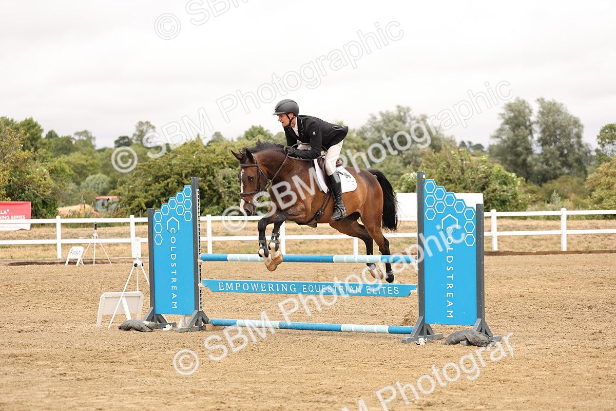 SBM_023656 - Class 5 - Senior Discovery - 1.00m