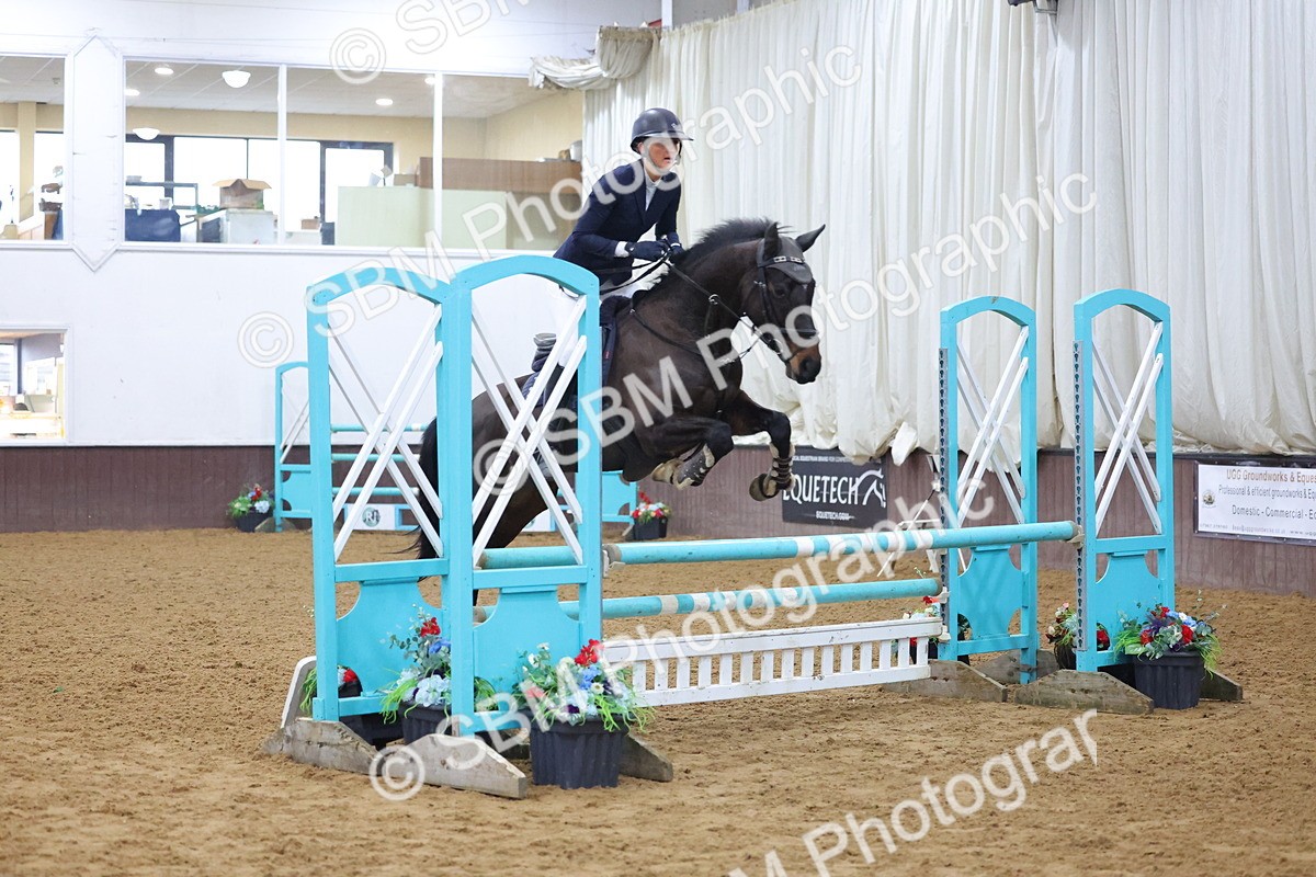 SBM_001402 - Class 14 - Nupafeed Supplements Senior Discovery/ 1m Open - First Round (1.00m)