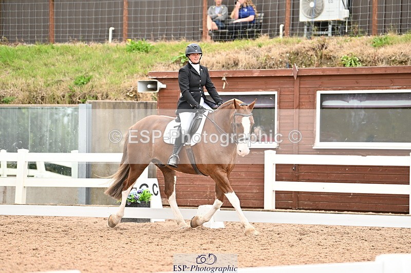 240817A-143324-09479 - 140-Kirsty.Clackworthy-Stitch.1