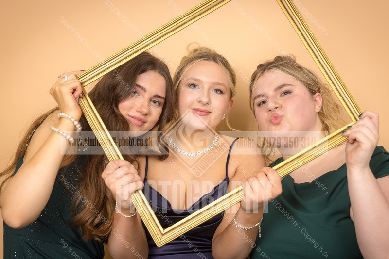 R5L1_2518 - Thurso high school 2025 - Senior prom